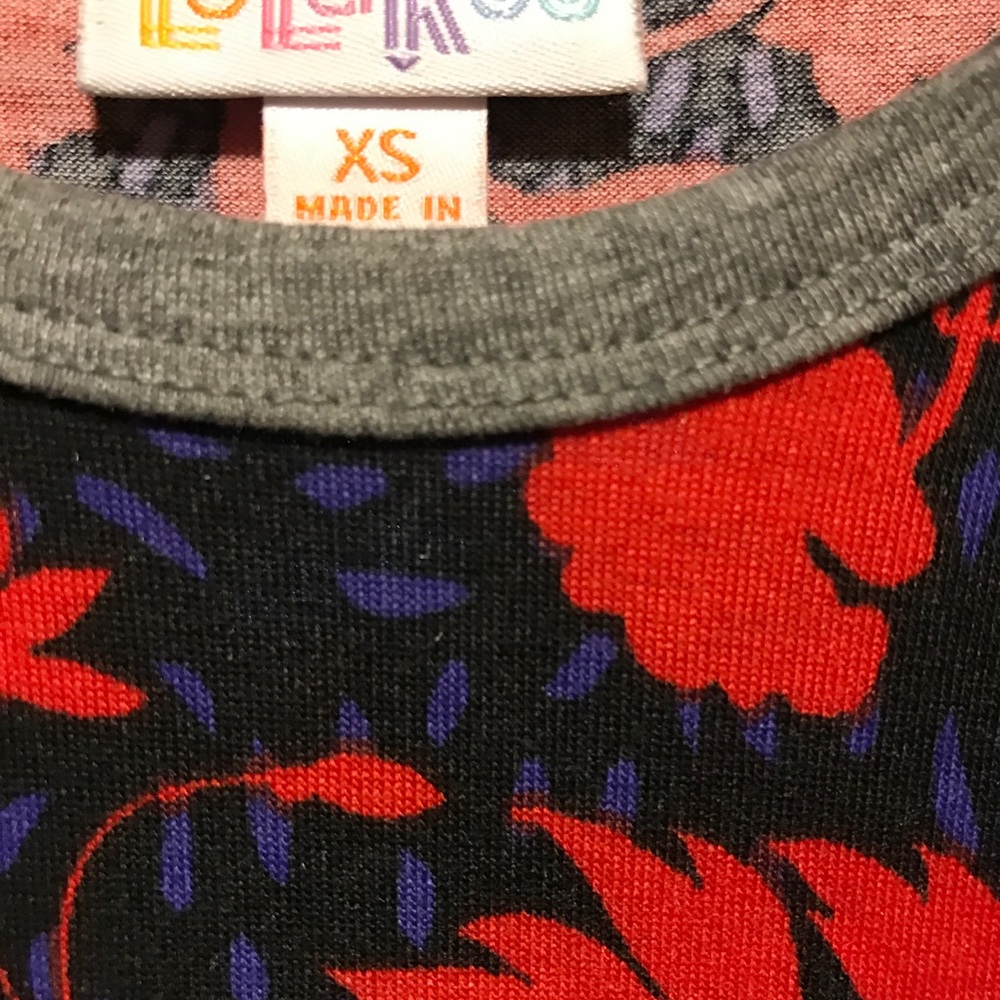 LuLaRoe Randy Tee - Picture 2 of 2